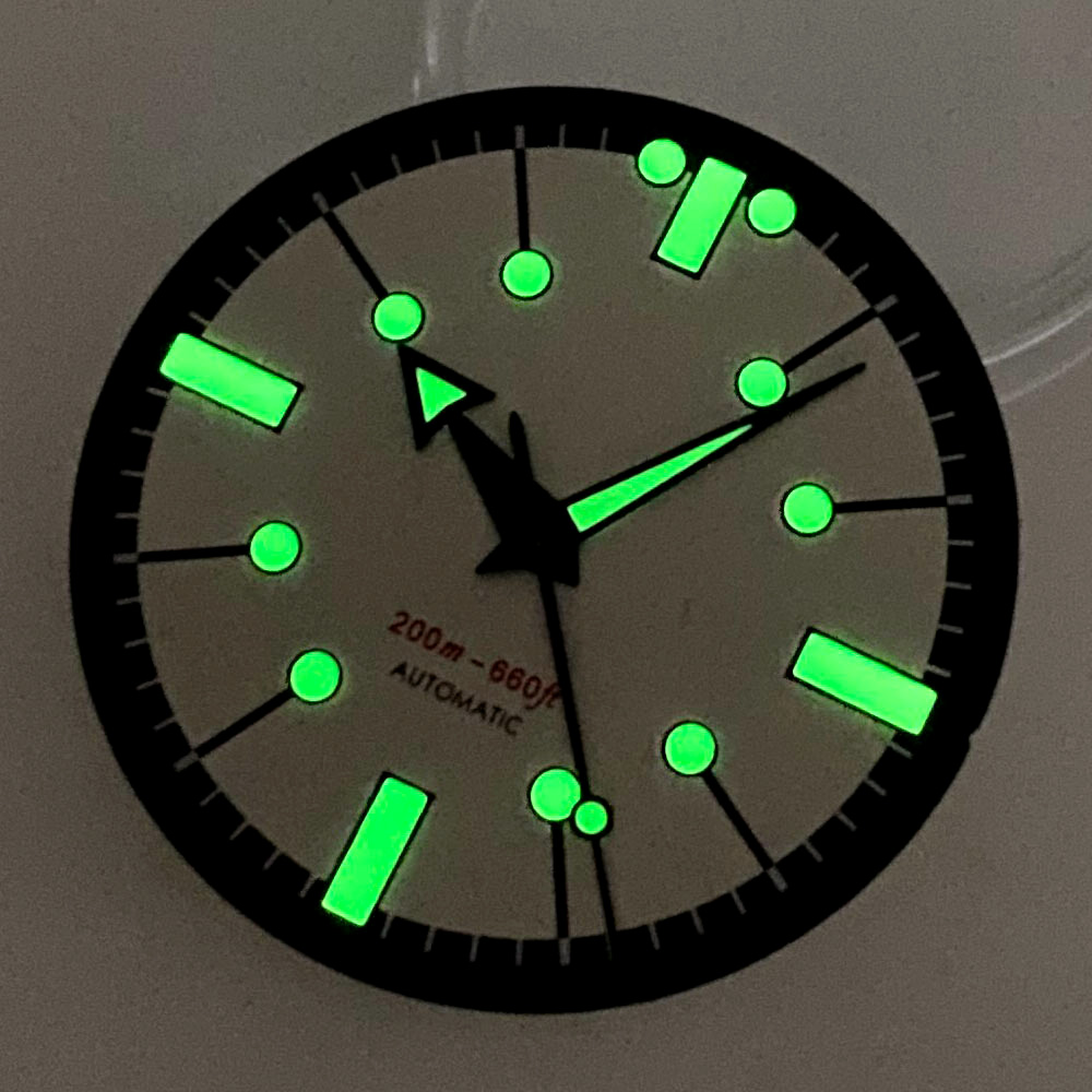 Esfera estéril Beige/Negro de  - Luminous Dial Face reseña y precio